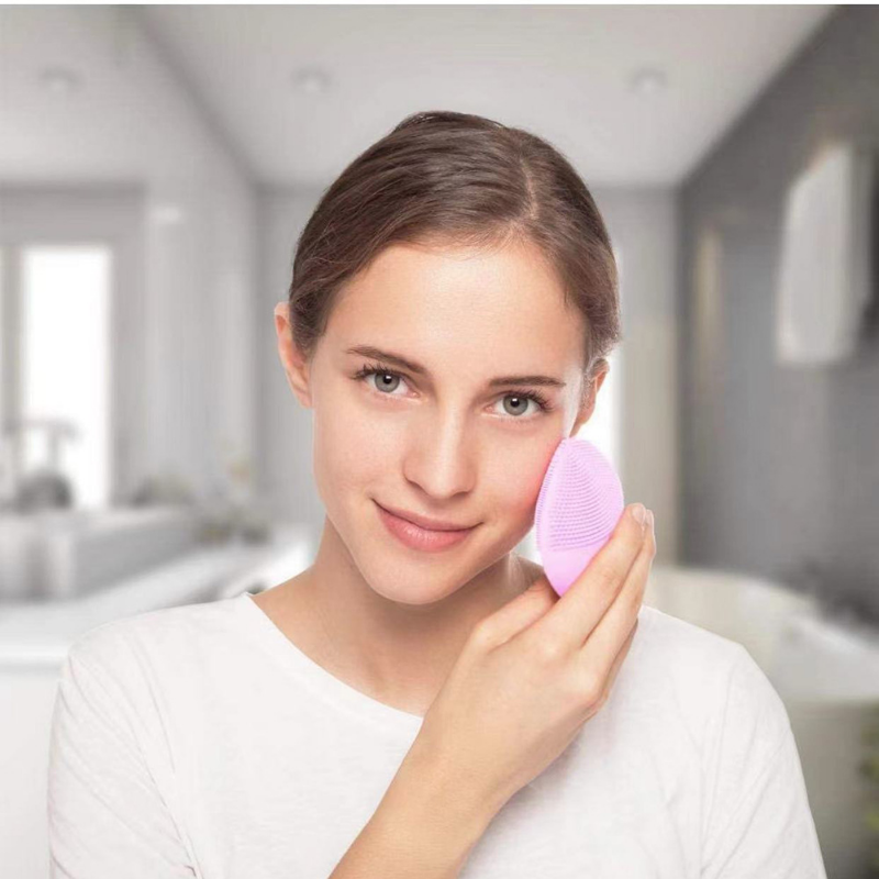 Mini Ultrasonic Facial Cleansing Brush